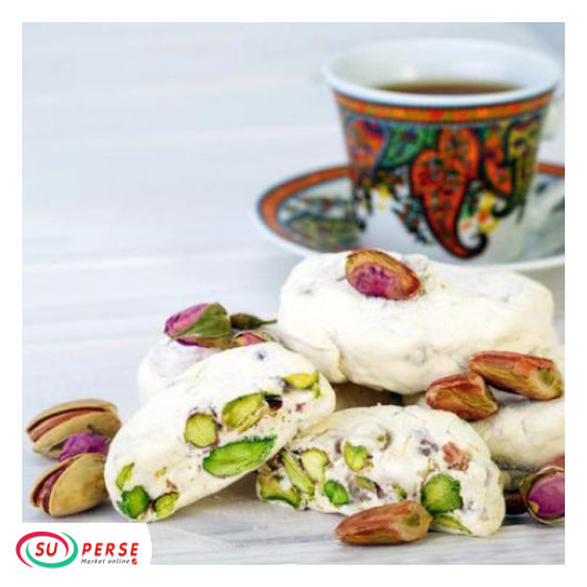 گز لقمه در اروپا گز لقمه همراه با مغز پسته